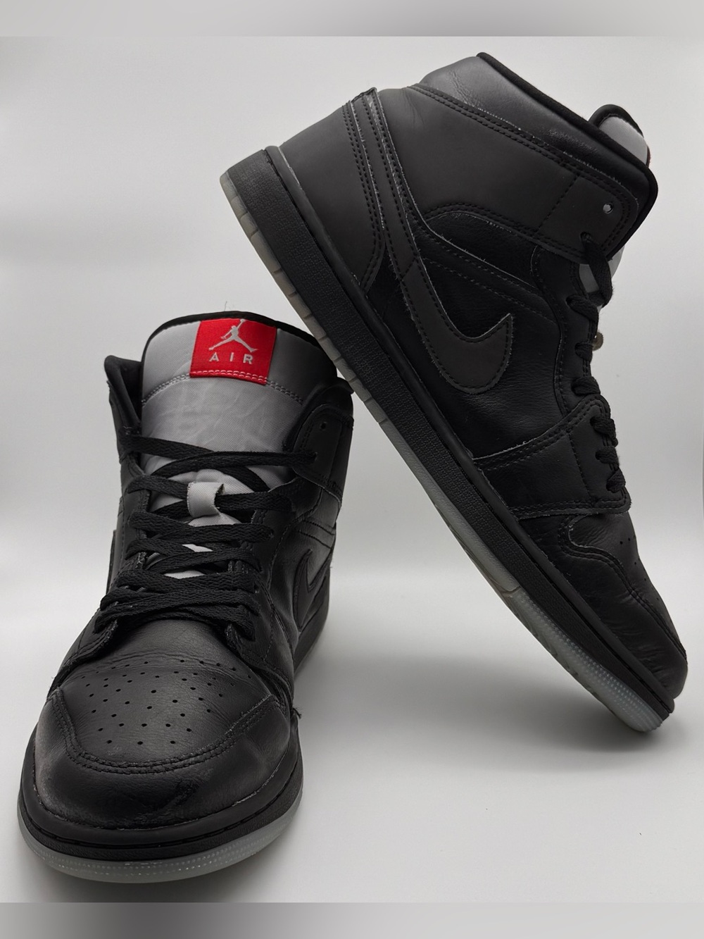 Air Jordan 1 Mid Black Light Smoke Grey Men s 11.5 HV5177-010 Sneakers